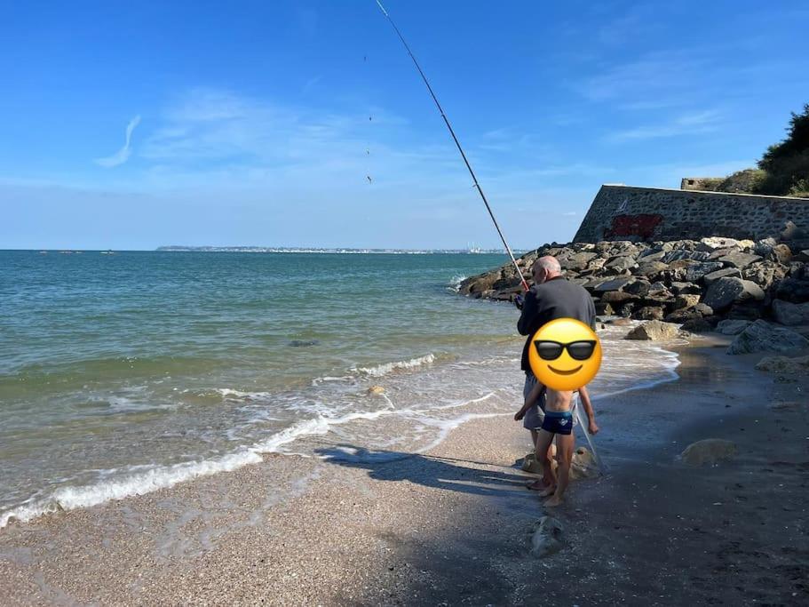 トルヴィル＝シュル＝メールAppart Lumineux Avec Vue Sur Mer A 180 Degresアパートメント エクステリア 写真